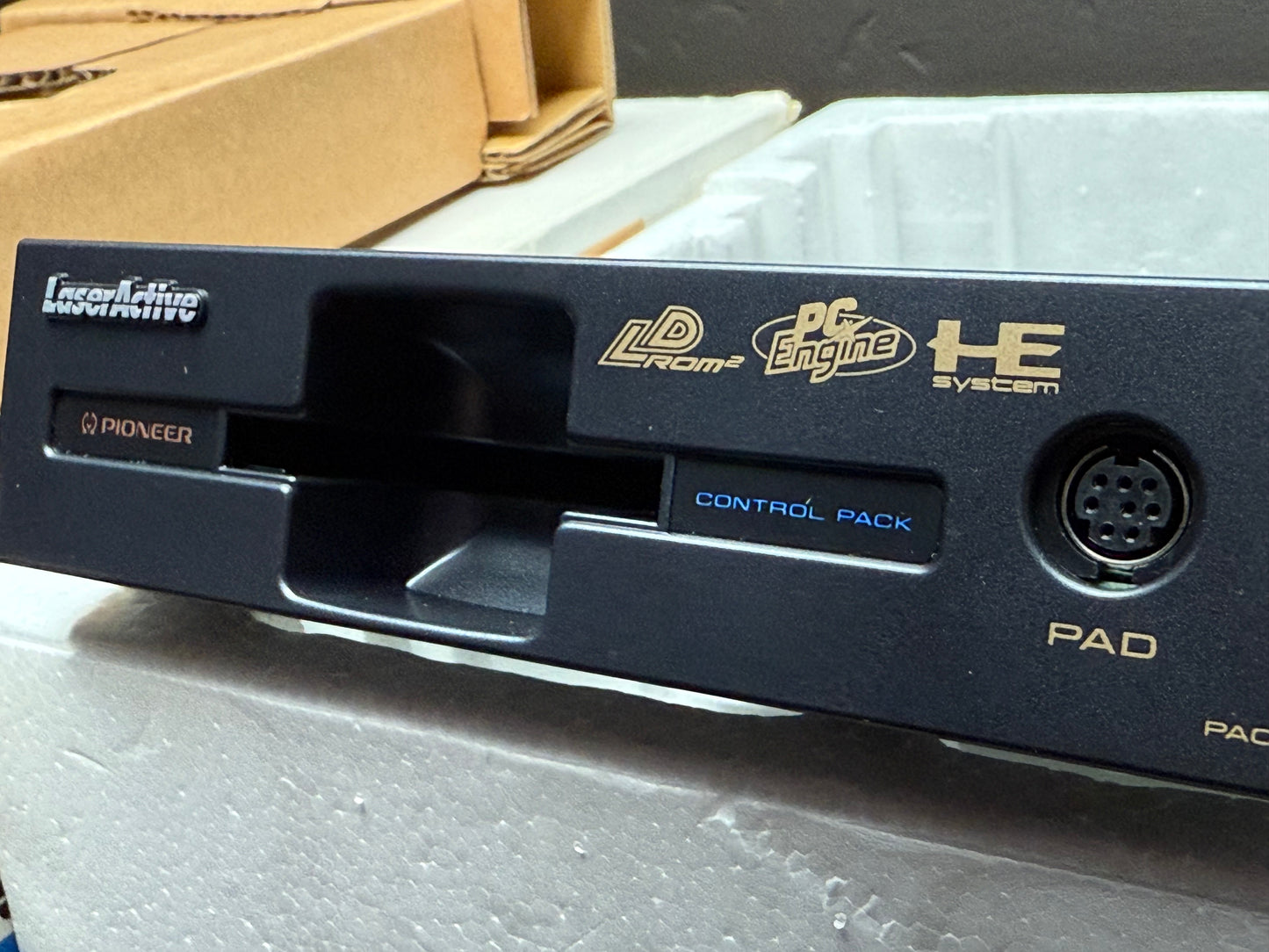 Pioneer Laser Active PAC-N1 (Complete and mint)