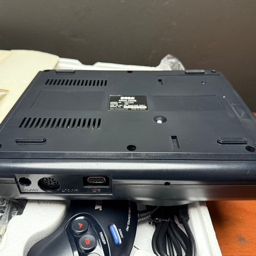 
                      
                        Sega Mega Drive Model 1 (Japan)
                      
                    