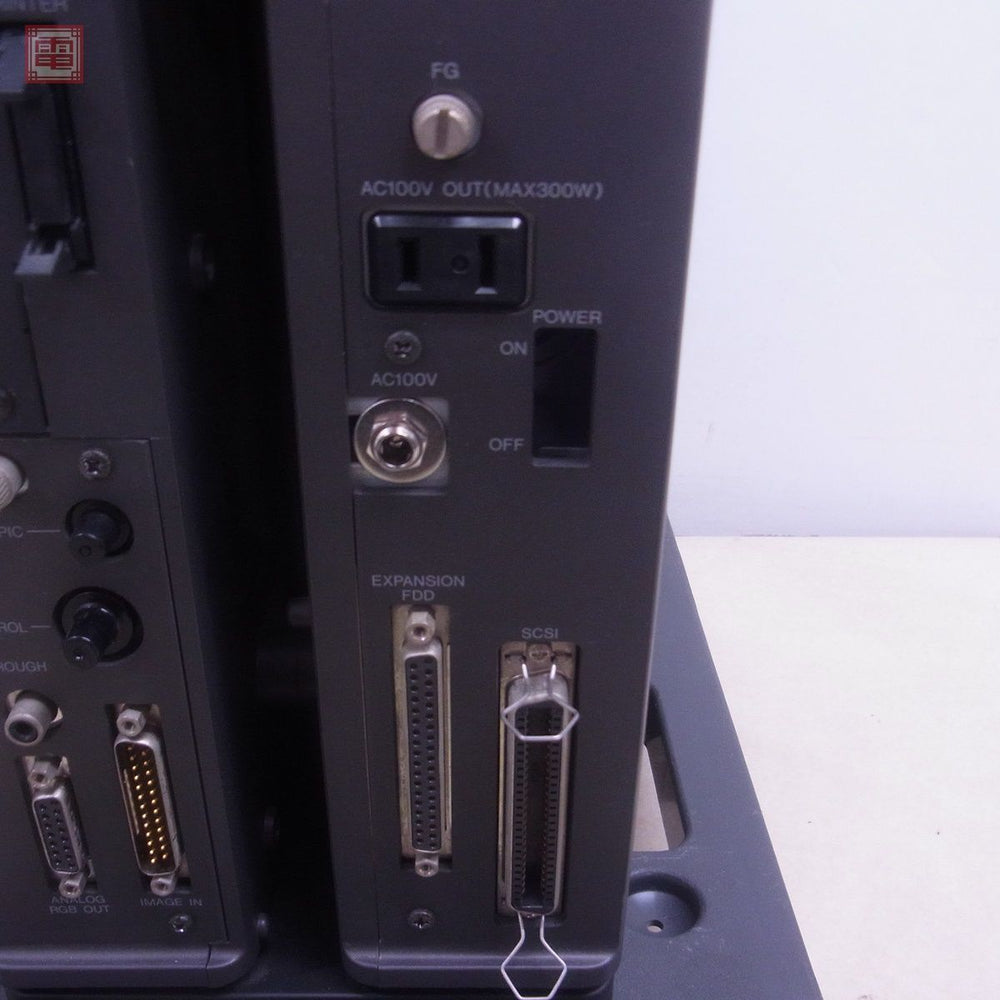 
                      
                        [X68000] Sharp X68000 XVI
                      
                    