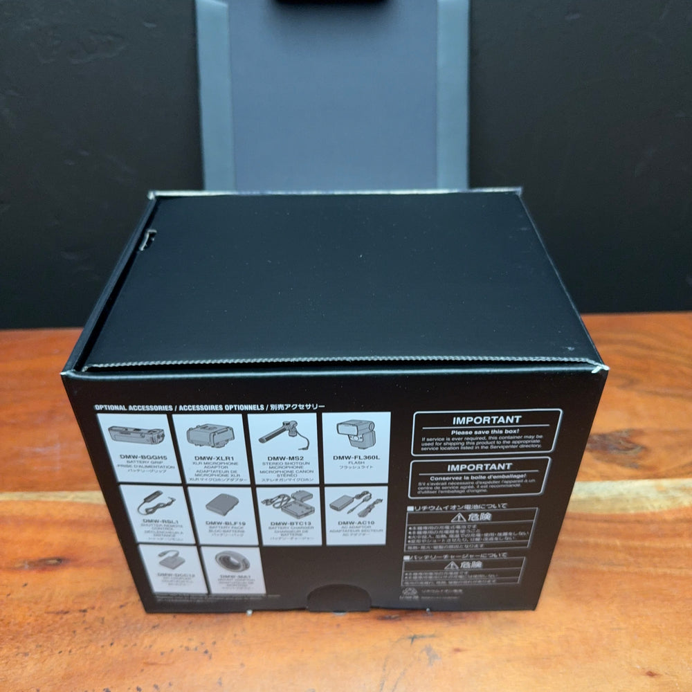 
                      
                        Panasonic LUMIX GH5S
                      
                    