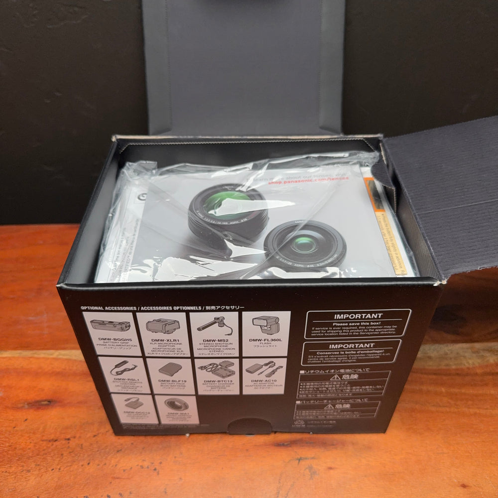 
                      
                        Panasonic LUMIX GH5S
                      
                    