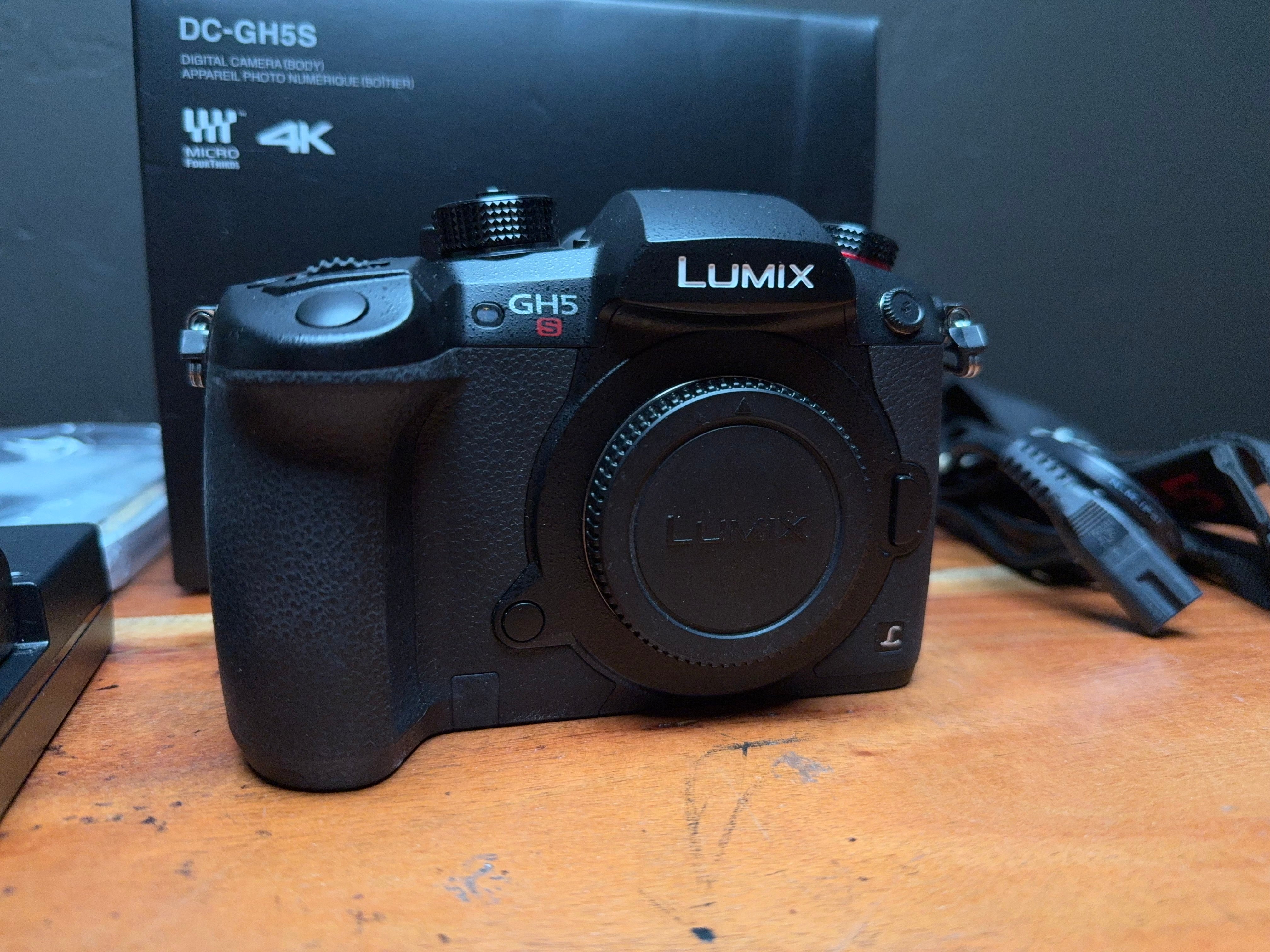 Camera] Panasonic LUMIX GH5S | MiSTer Addons