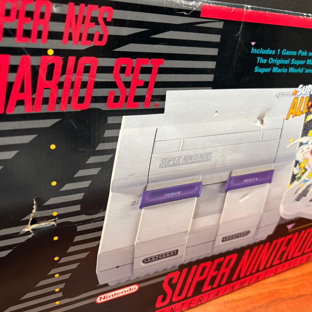 
                      
                        Super Nintendo Mario Set
                      
                    