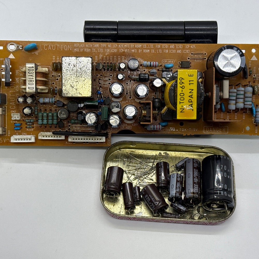 
                      
                        Panasonic Laser Active CLD-A100 (Serial NG1004080T)
                      
                    
